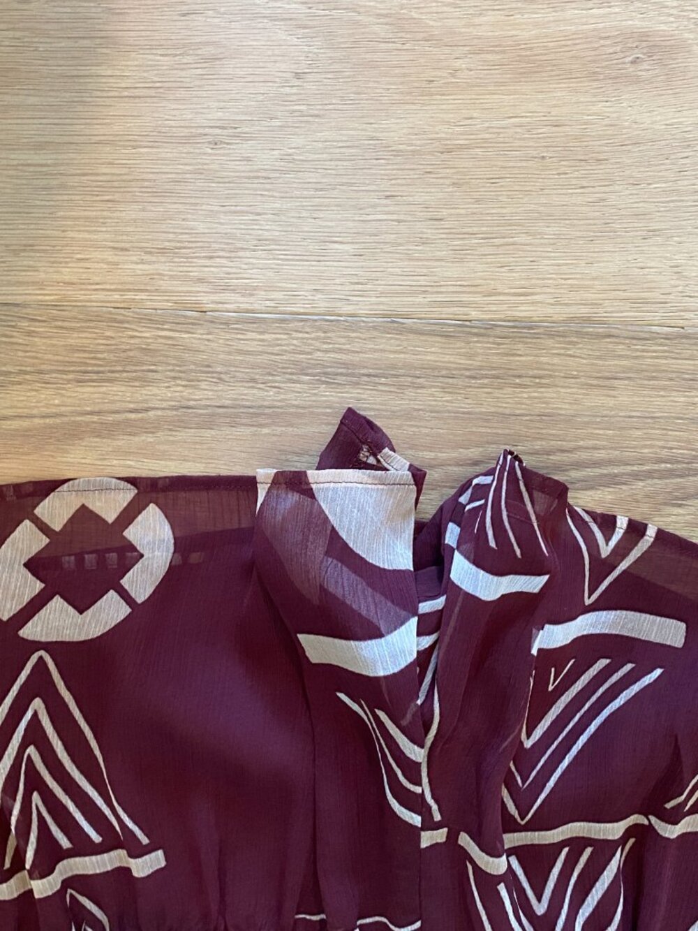 Express  Brown, White and Tan Print Romper Size M - Picture 9 of 11